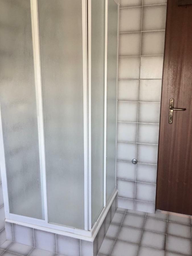 Apartmani Bosiljka Nin Eksteriør billede